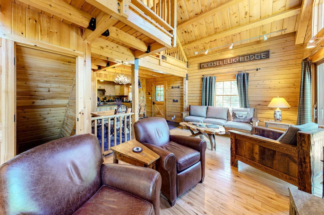 Mooseleuk Lodge The Highlands Ngoại thất bức ảnh